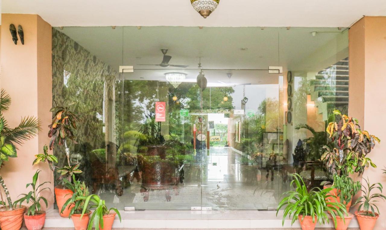 The Baghban Hotel & Resort, Baddi Exteriér fotografie